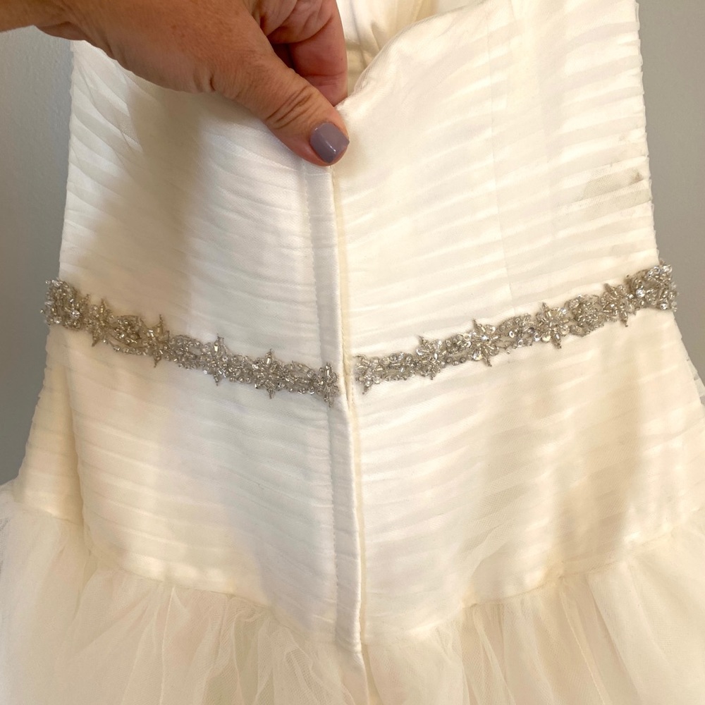 Oleg Cassini Couture Bridal Gown - Picture 11 of 13